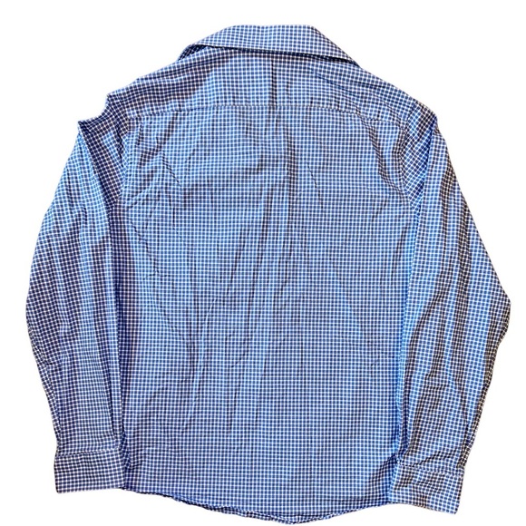 Tommy Hilfiger slim fit, no tuck size large button up. EUC. Blue and white - Picture 3 of 3